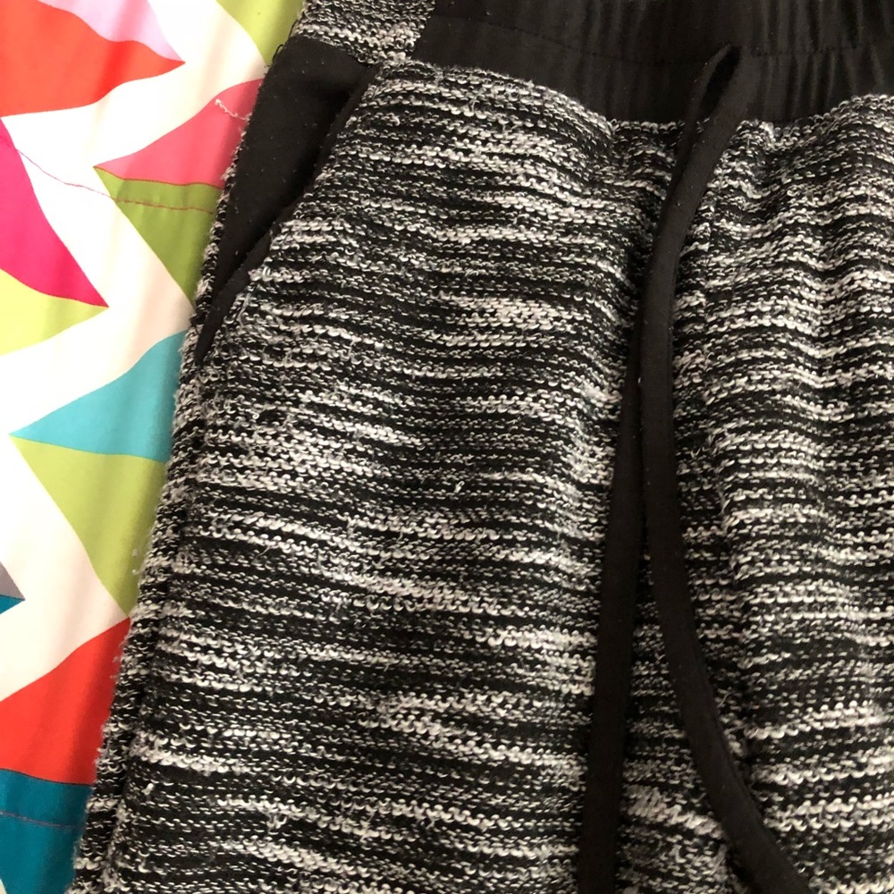 Sweatpants - Picture 3 of 4
